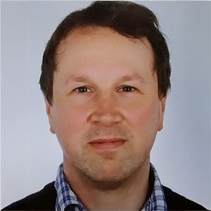 Headshot of IAS Visiting Fellow Dr Jens Martin Turowski