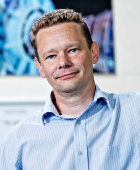 Headshot of Adrian Spencer