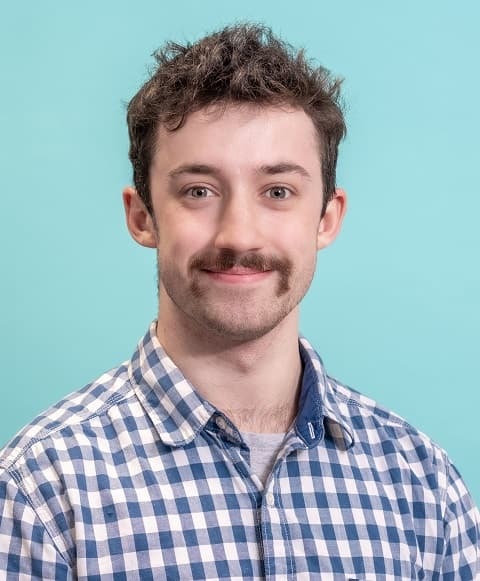 Headshot of Dylan Barton