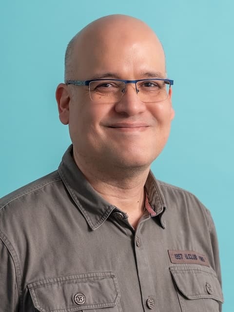 Headshot of Gilberto