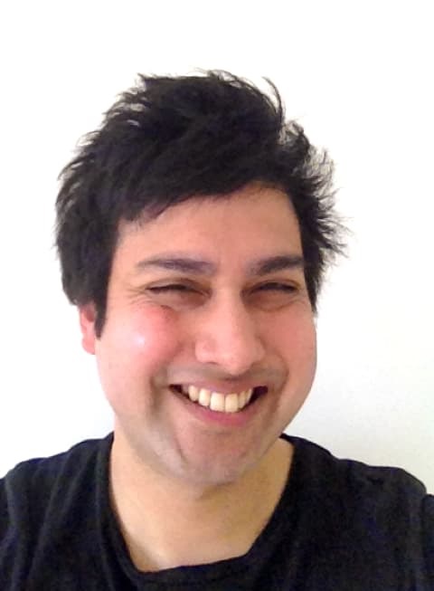 Headshot of Ian Mariah