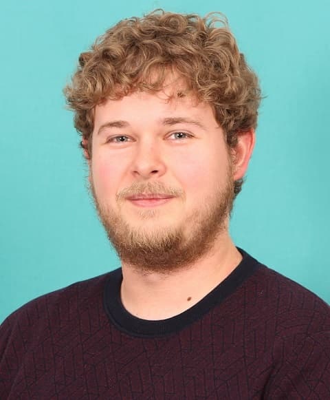 Headshot of Mark Cassell