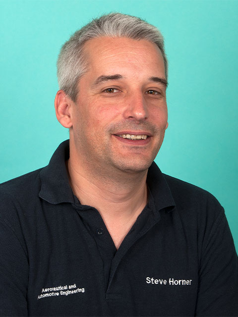 Headshot of Steven