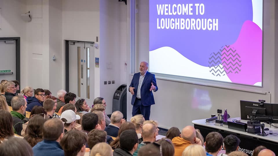 Professor Nick Jennings delivering a talk to open day visitors.