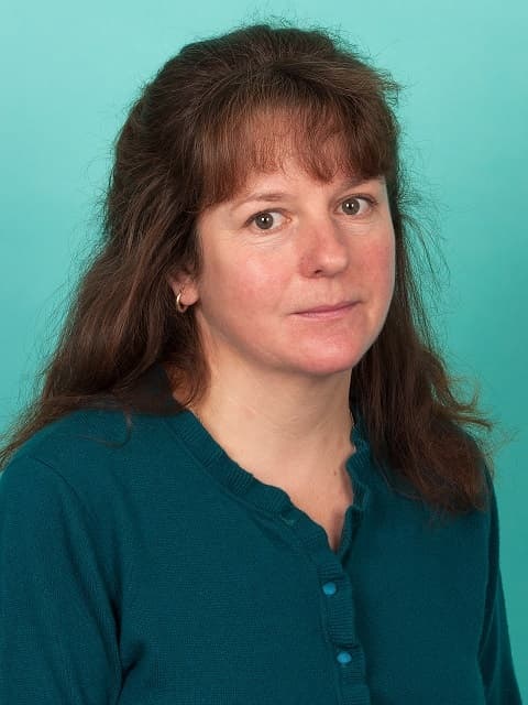 Photo of Dr Carole Raymond