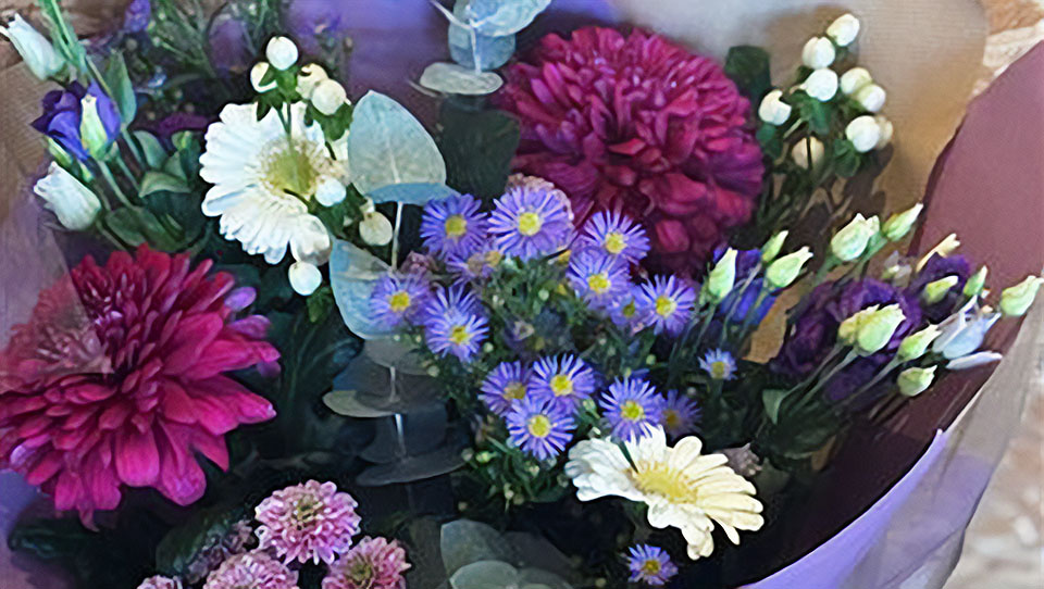 A graduation bouquet of flowers from Fleurs en Fleur