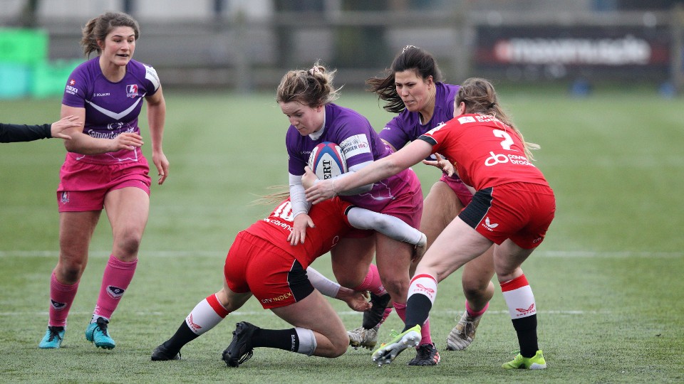 lark davies in action 